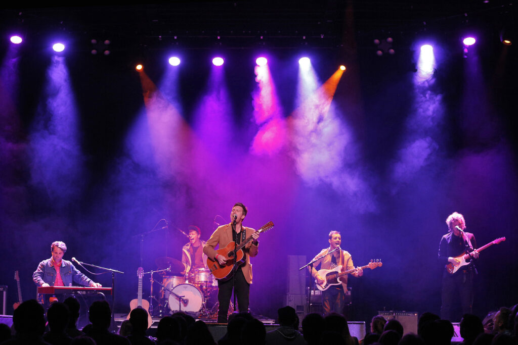 Hamilton Leithauser, Delmar Hall, photo-Cory Weaver